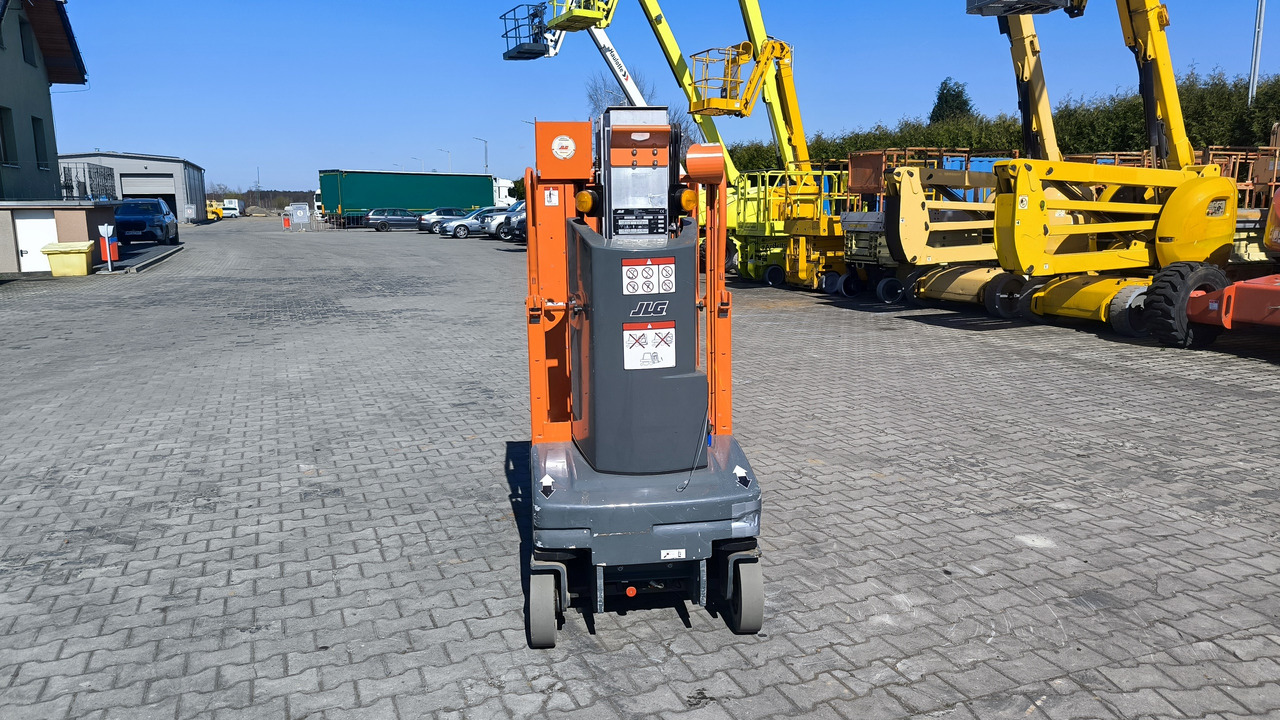 JLG TOUCAN DUO - Caminhão com plataforma aérea: foto 2 JLG TOUCAN DUO - Caminhão com plataforma aérea: foto 2