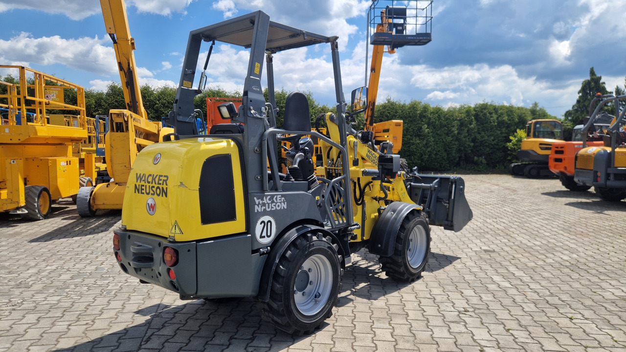 WACKER NEUSON WL 25 - Pá carregadora de rodas: foto 5 WACKER NEUSON WL 25 - Pá carregadora de rodas: foto 5