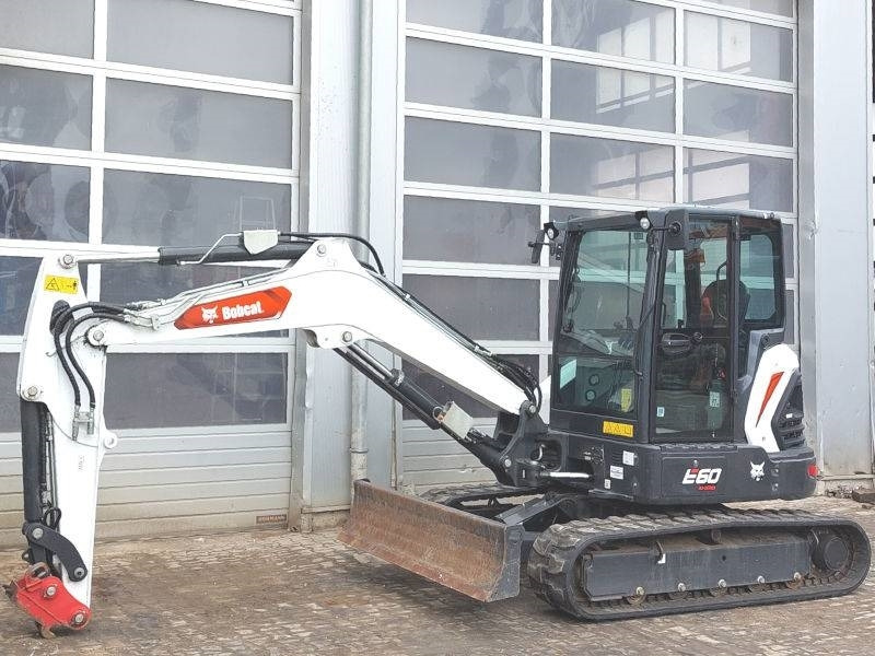 Bobcat E 60 - Mini escavadeira: foto 2 Bobcat E 60 - Mini escavadeira: foto 2