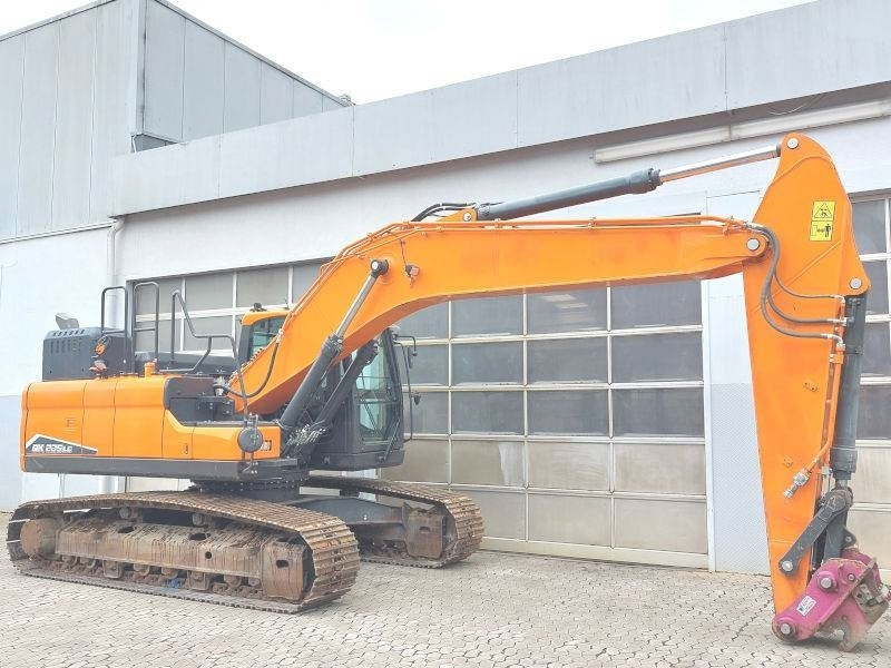 Doosan DX 235 LC-7 - Escavadora de rastos: foto 4 Doosan DX 235 LC-7 - Escavadora de rastos: foto 4