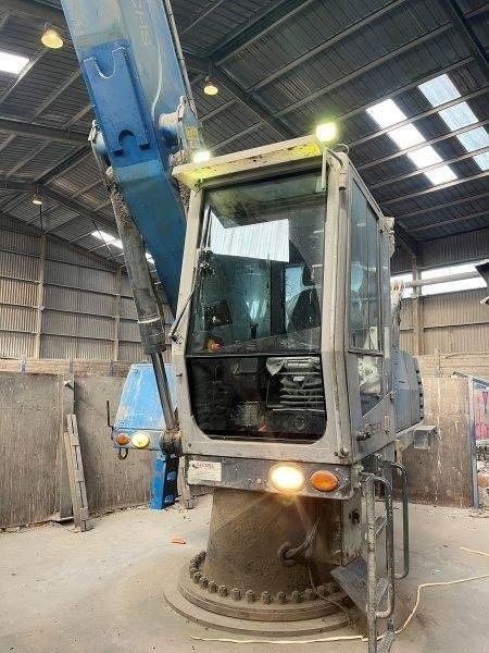 Fuchs AHL 831 D - Manipulador de material: foto 2 Fuchs AHL 831 D - Manipulador de material: foto 2