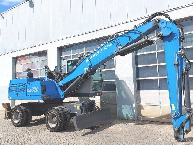 Fuchs MHL 320 D - Manipulador de material: foto 4 Fuchs MHL 320 D - Manipulador de material: foto 4