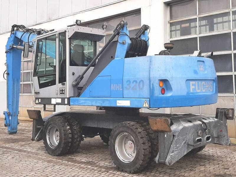 Fuchs MHL 320 D - Manipulador de material: foto 3 Fuchs MHL 320 D - Manipulador de material: foto 3