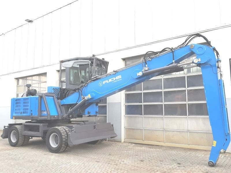 Fuchs MHL 334 F - Manipulador de material: foto 4 Fuchs MHL 334 F - Manipulador de material: foto 4