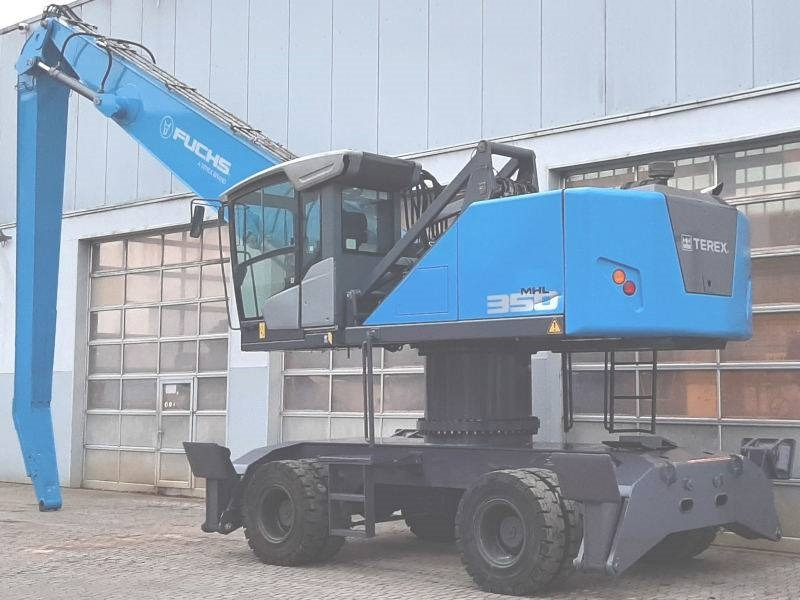 Fuchs MHL 350 F Pylon - Manipulador de material: foto 3 Fuchs MHL 350 F Pylon - Manipulador de material: foto 3