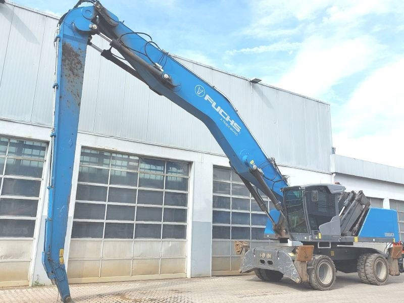Fuchs MHL 360 F - Manipulador de material: foto 2 Fuchs MHL 360 F - Manipulador de material: foto 2