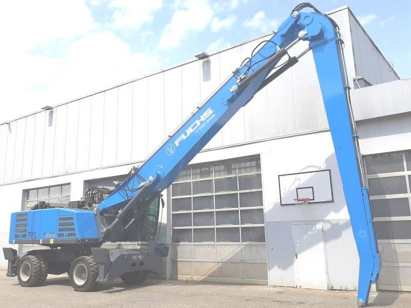 Fuchs MHL 360 F - Manipulador de material: foto 4 Fuchs MHL 360 F - Manipulador de material: foto 4