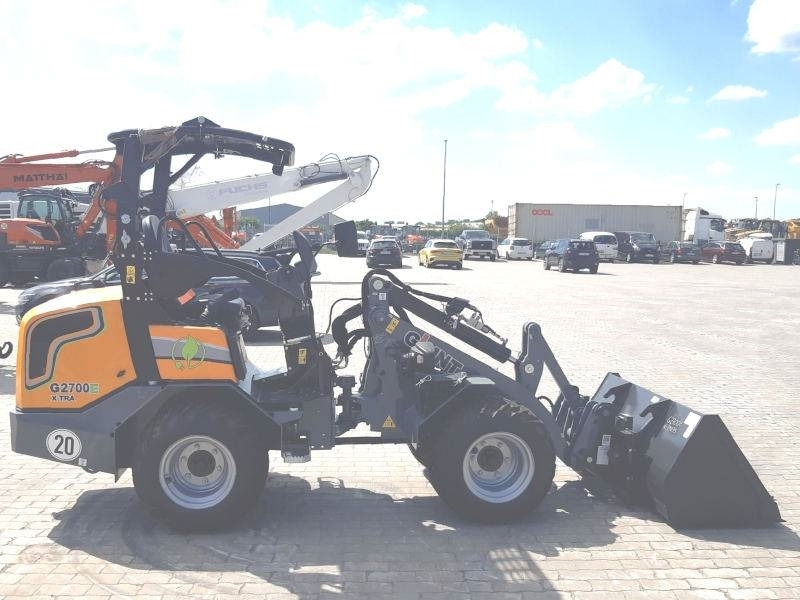 Giant G 2700 E X-Tra Elektro / electric  - Mini pá carregadora: foto 5 Giant G 2700 E X-Tra Elektro / electric  - Mini pá carregadora: foto 5