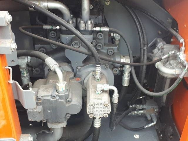 Escavadora de rastos Hitachi KTEG KLS540-6 Kiesel Lift Star: foto 9