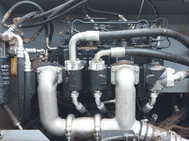 Escavadeira de demolição Hitachi KTEG KMC350-5: foto 9