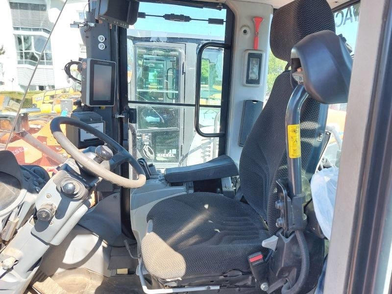 Pá carregadora de rodas Hitachi ZW 310-6: foto 9