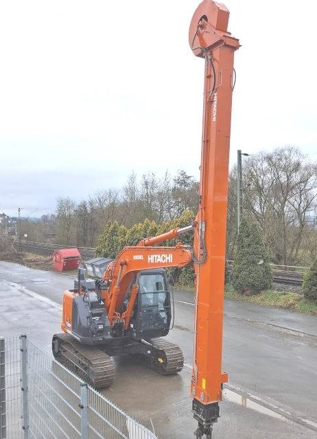Hitachi ZX 135 US-6 Teledipper - Escavadora de rastos: foto 4 Hitachi ZX 135 US-6 Teledipper - Escavadora de rastos: foto 4