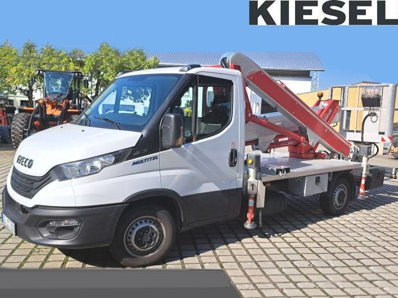 Caminhão com plataforma aérea Iveco Multitel MX210 Arbeitsbühne: foto 1