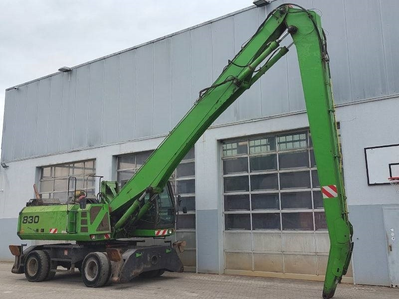 Sennebogen 830  - Manipulador de material: foto 4 Sennebogen 830  - Manipulador de material: foto 4