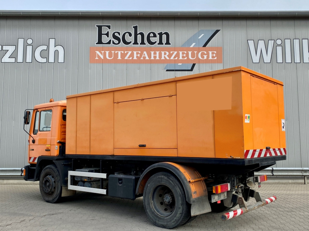 MAN 18.272 / Stromaggregat - Camião, Veículo municipal/ Especial: foto 3 MAN 18.272 / Stromaggregat - Camião, Veículo municipal/ Especial: foto 3