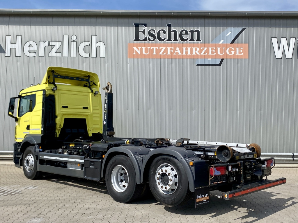 MAN TGS 26.470 6x2-4 BL - Camião polibenne: foto 4 MAN TGS 26.470 6x2-4 BL - Camião polibenne: foto 4