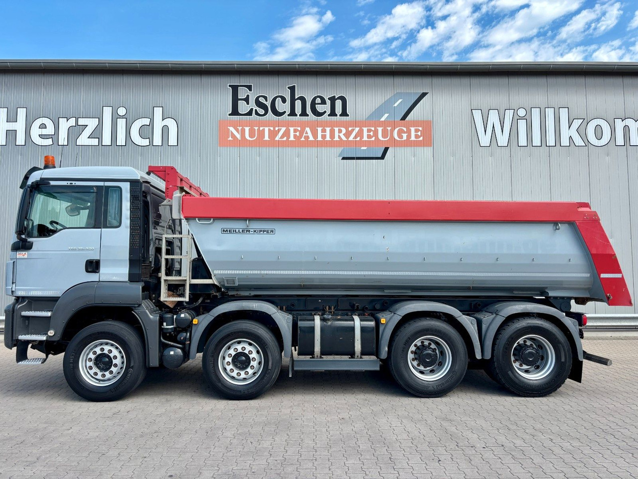 MAN TGS 35.420 8x4 BL | MEILLER*Rollplane*Navi*Klima - Camião multibenne: foto 3 MAN TGS 35.420 8x4 BL | MEILLER*Rollplane*Navi*Klima - Camião multibenne: foto 3