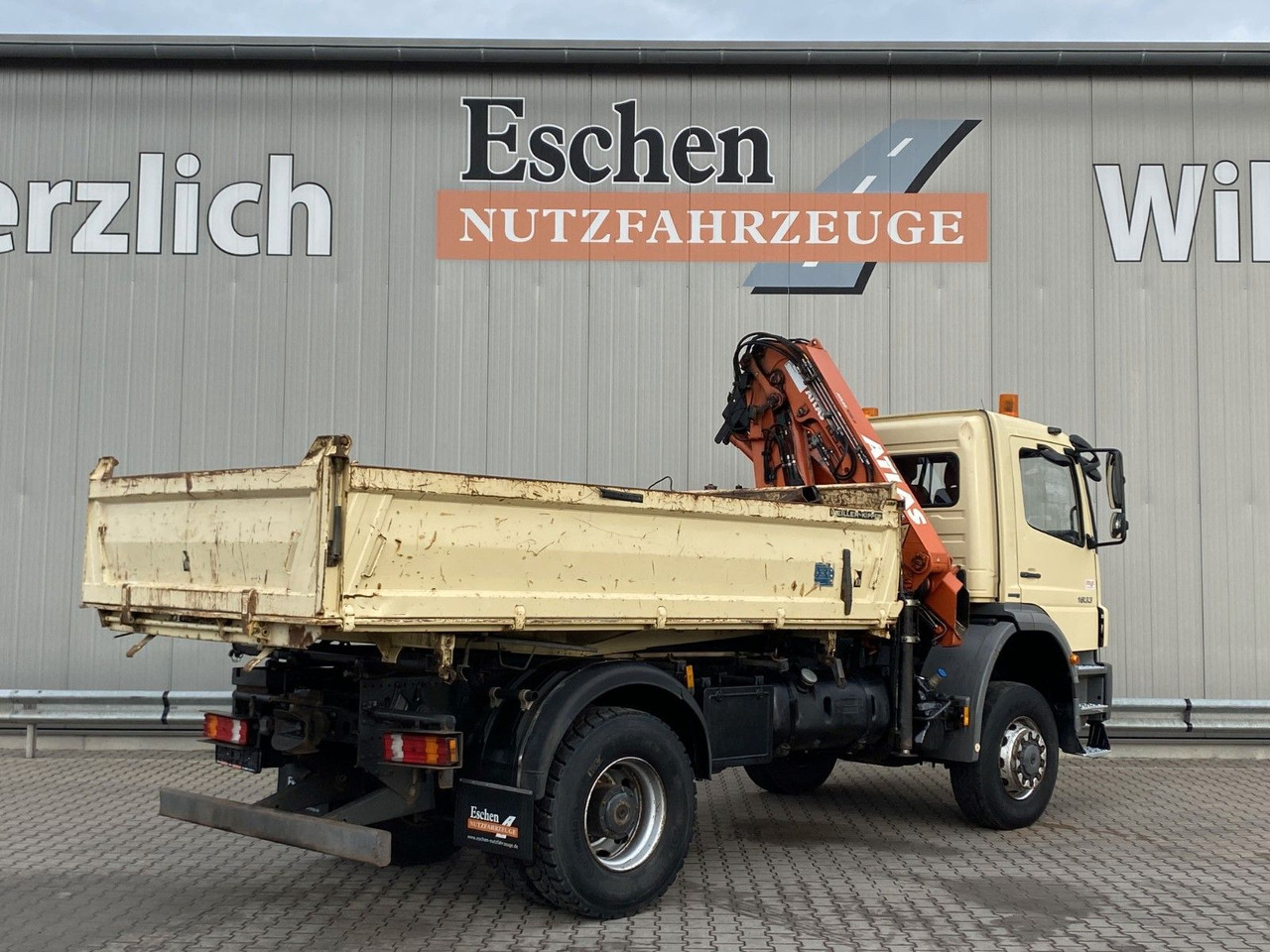 Camião basculante, Camião grua Mercedes-Benz 1833 4x4 Axor | Atlas 105.2-A2*Funk*AHK*3 Sitze: foto 6
