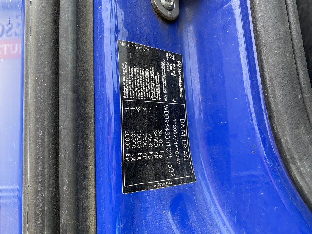 Mercedes-Benz 3540 8x4 Arocs / 9 m³ Intermix-Aufbau - Camião betoneira: foto 4 Mercedes-Benz 3540 8x4 Arocs / 9 m³ Intermix-Aufbau - Camião betoneira: foto 4