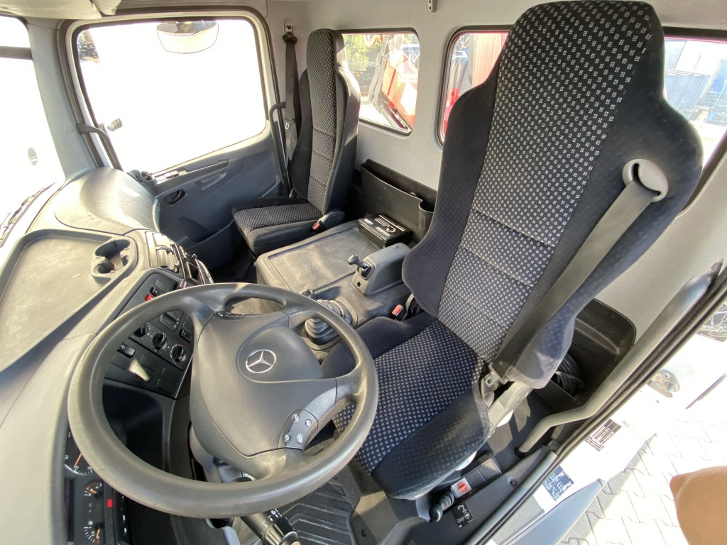 Camião basculante, Camião grua Mercedes-Benz 818 K Atego / Fassi F65 A Kran: foto 14