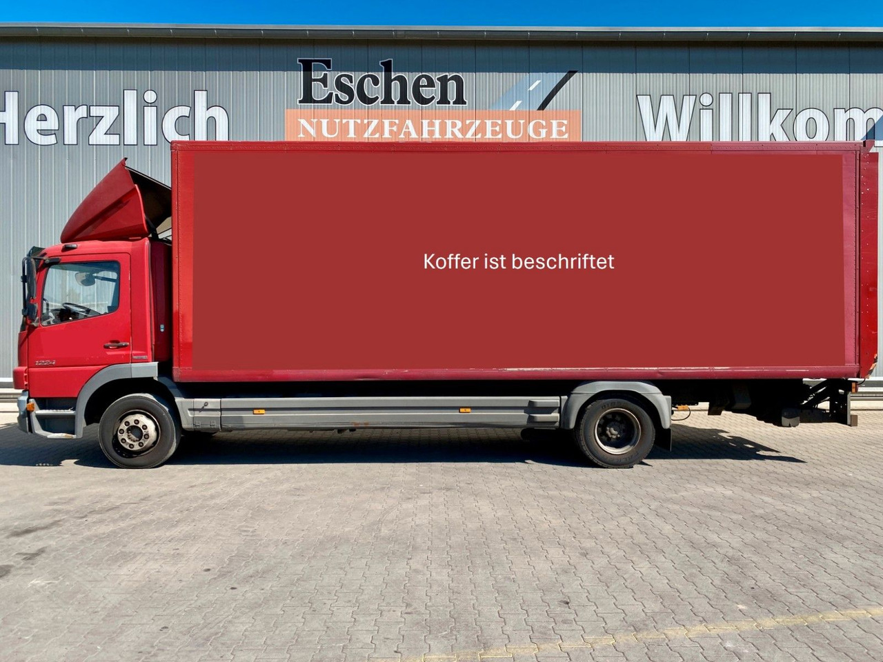 Mercedes-Benz Atego 1224 | BÄR LBW 1,50to*3x Sitze*Klima*AHK - Camião furgão: foto 2 Mercedes-Benz Atego 1224 | BÄR LBW 1,50to*3x Sitze*Klima*AHK - Camião furgão: foto 2