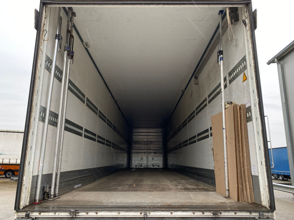 Schmitz SCB S3B / BÄR-LBW - Semi-reboque furgão: foto 4 Schmitz SCB S3B / BÄR-LBW - Semi-reboque furgão: foto 4