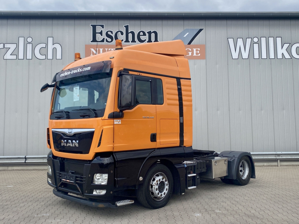 MAN TGX 18.440 4x2 LLS-U Lowliner - Tractor: foto 1 MAN TGX 18.440 4x2 LLS-U Lowliner - Tractor: foto 1