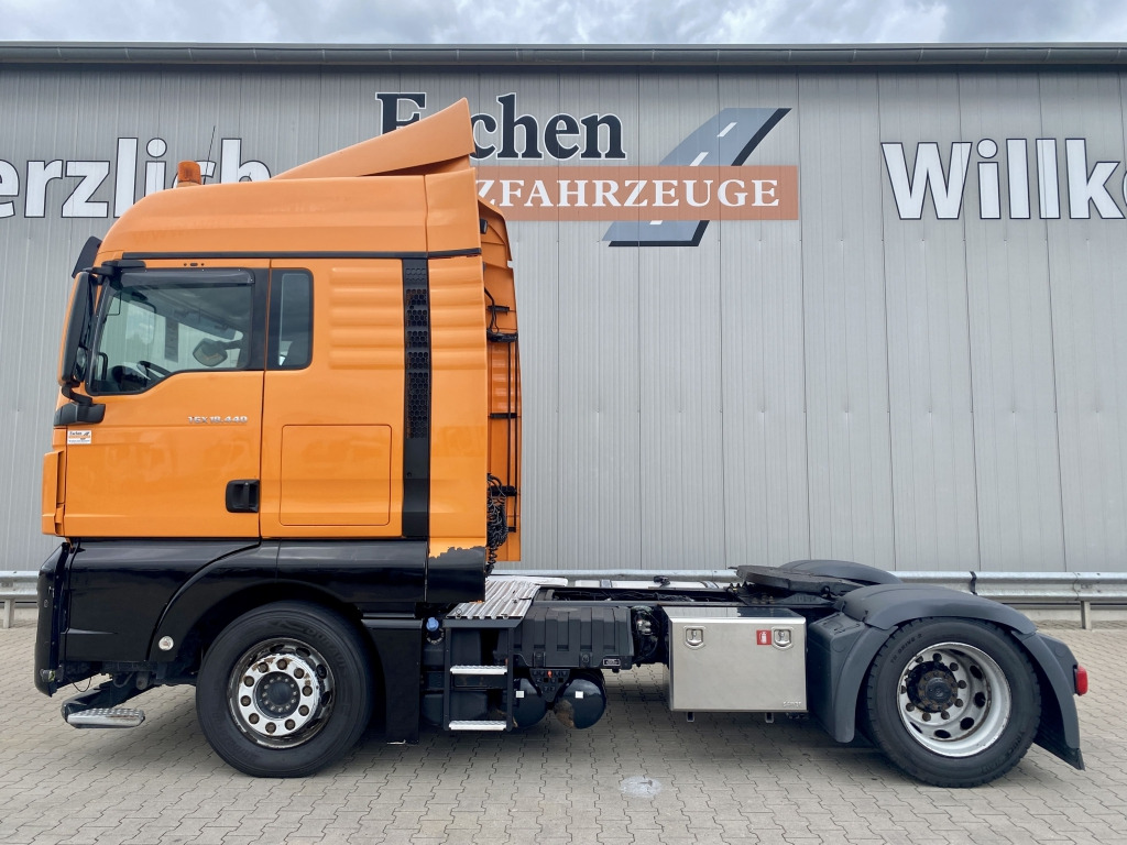 MAN TGX 18.440 4x2 LLS-U Lowliner - Tractor: foto 2 MAN TGX 18.440 4x2 LLS-U Lowliner - Tractor: foto 2