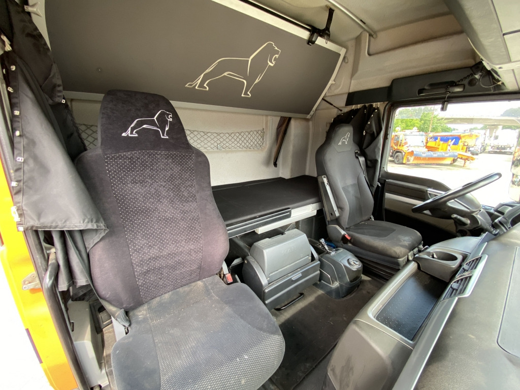 MAN TGX 18.440 4x2 LLS-U Lowliner - Tractor: foto 3 MAN TGX 18.440 4x2 LLS-U Lowliner - Tractor: foto 3