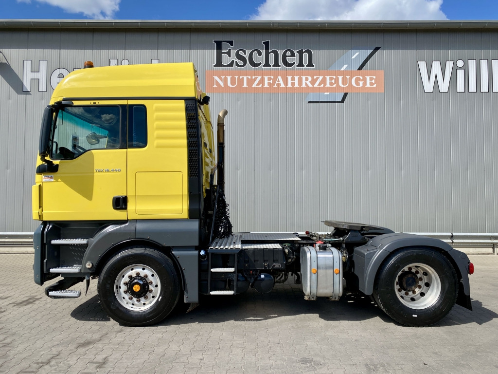 MAN TGX 18.440 4x4 H BLS - Tractor: foto 2 MAN TGX 18.440 4x4 H BLS - Tractor: foto 2