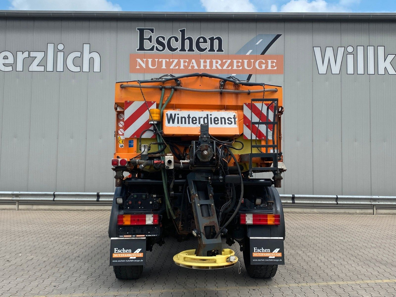 Unimog U 500 4x4 | Winterdienst*+4x Anbauten!Telligent - Veículo limpa-neves: foto 5 Unimog U 500 4x4 | Winterdienst*+4x Anbauten!Telligent - Veículo limpa-neves: foto 5