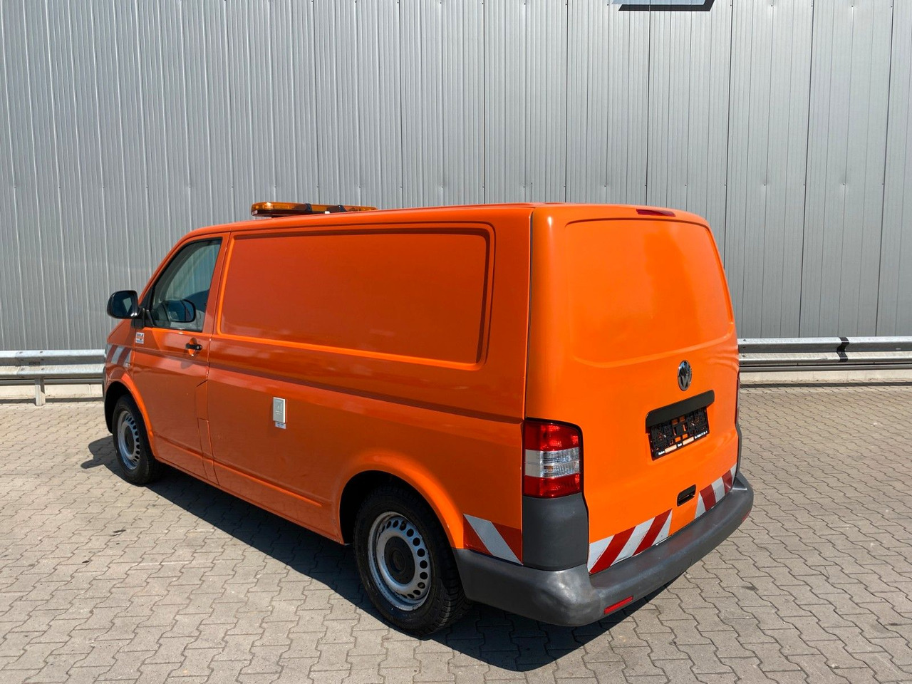 Volkswagen T5 Kanalfahrzeug | IBAK-Anlage*Schiebetür*Klima - Furgão de passageiros: foto 4 Volkswagen T5 Kanalfahrzeug | IBAK-Anlage*Schiebetür*Klima - Furgão de passageiros: foto 4