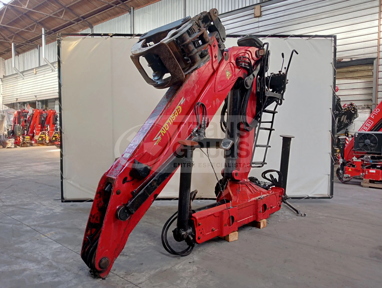 Grúa forestal Epsilon Q170Z96 - Grua para camião por Equipamento florestal: foto 1 Grúa forestal Epsilon Q170Z96 - Grua para camião por Equipamento florestal: foto 1