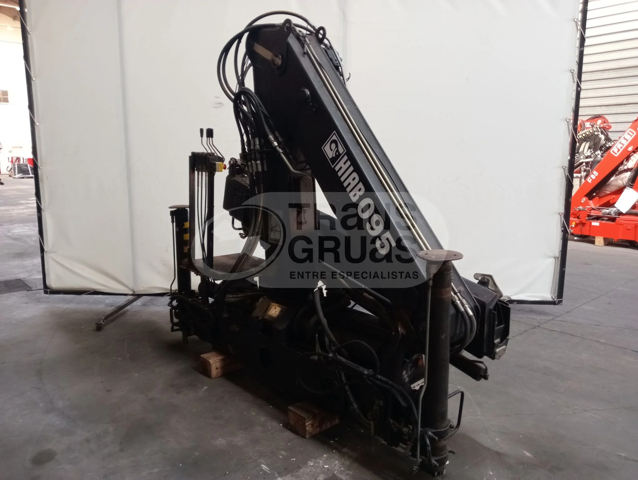 Grúa hidráulica Hiab 095-3 - Grua para camião: foto 4 Grúa hidráulica Hiab 095-3 - Grua para camião: foto 4