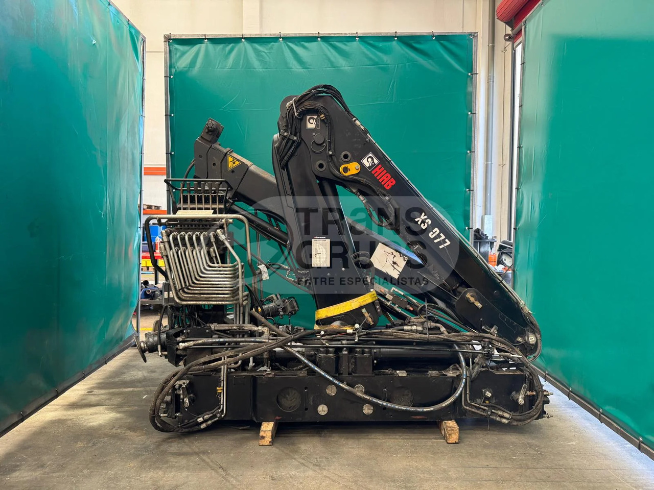 Grúa hidráulica Hiab B-2 Duo - Grua para camião: foto 1 Grúa hidráulica Hiab B-2 Duo - Grua para camião: foto 1