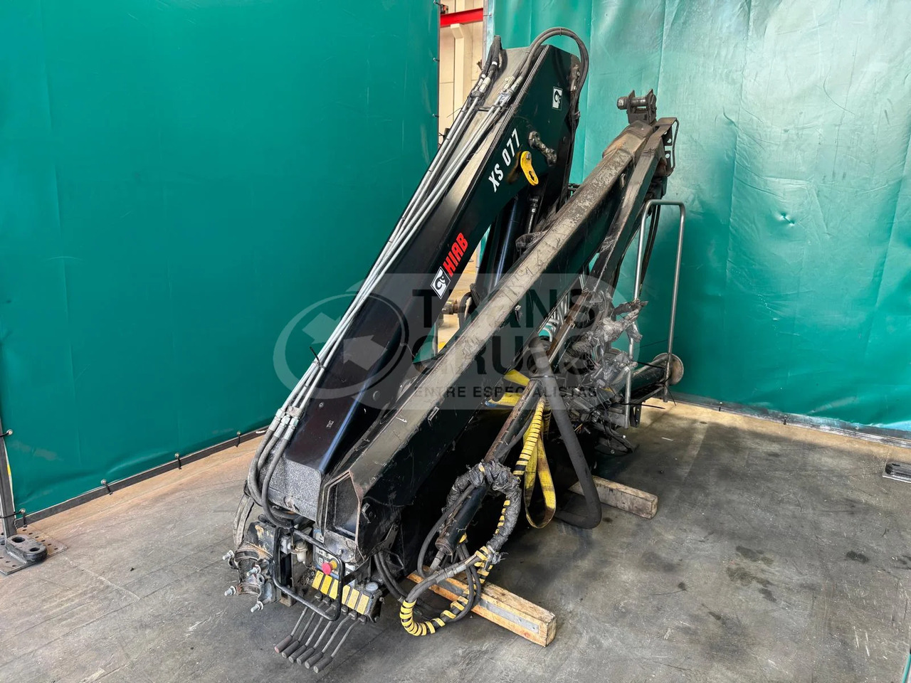 Grúa hidráulica Hiab B-2 Duo - Grua para camião: foto 4 Grúa hidráulica Hiab B-2 Duo - Grua para camião: foto 4