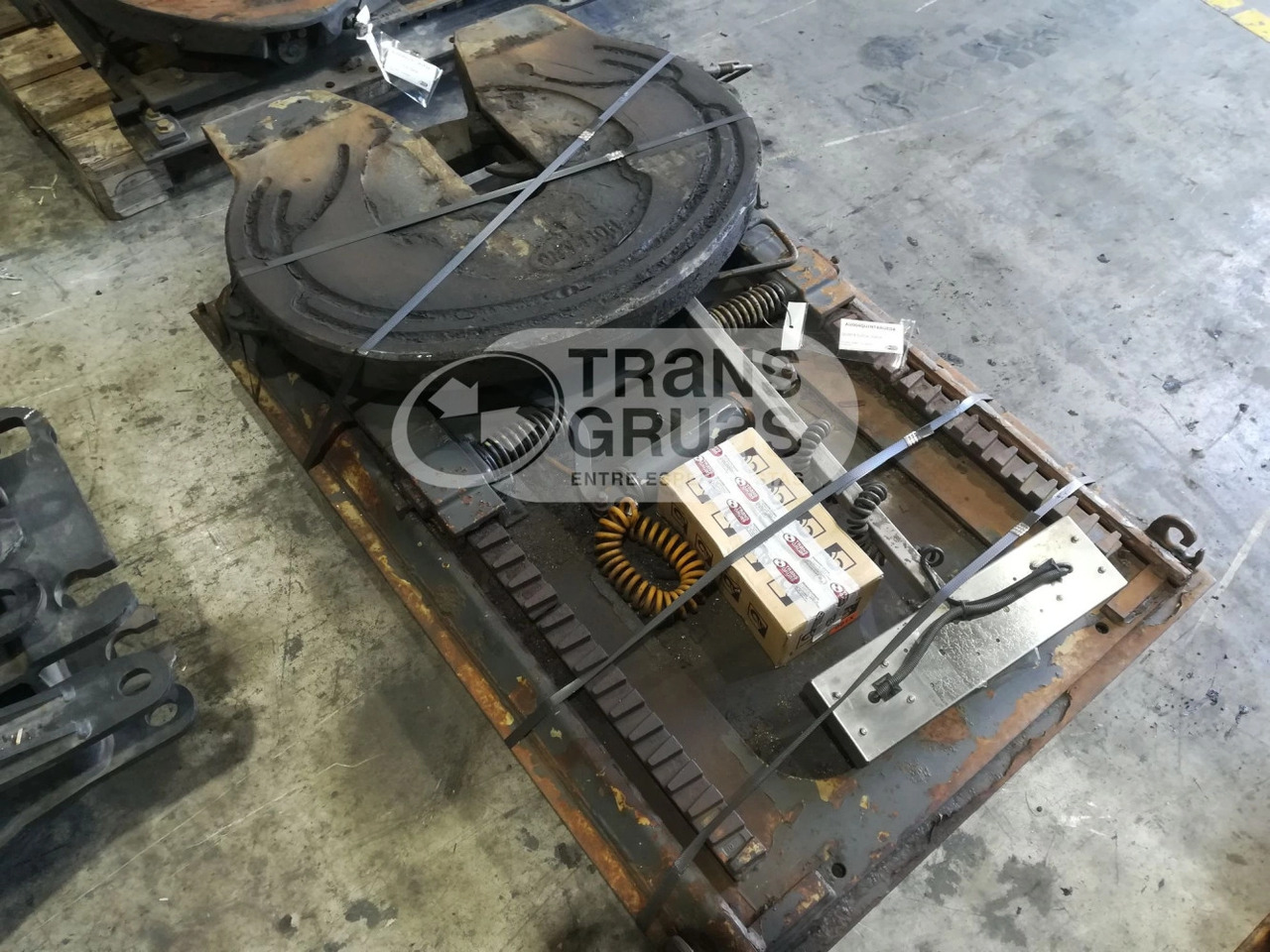 Quinta rueda + carro desplazable - Quinta-roda por Camião: foto 3 Quinta rueda + carro desplazable - Quinta-roda por Camião: foto 3