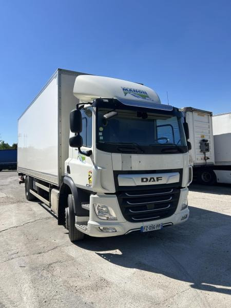 DAF CF 340 - Camião furgão: foto 1 DAF CF 340 - Camião furgão: foto 1