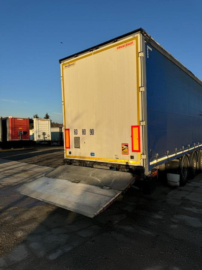 Fruehauf - Semi-reboque de lona: foto 5 Fruehauf - Semi-reboque de lona: foto 5
