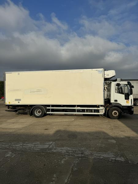 Iveco Eurocargo 160E30 - Camião frigorífico: foto 5 Iveco Eurocargo 160E30 - Camião frigorífico: foto 5