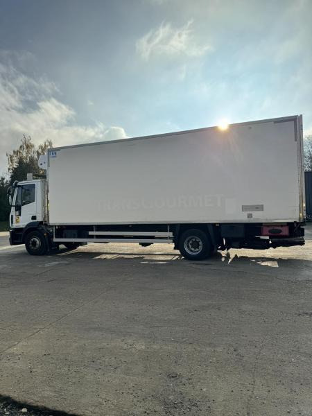 Iveco Eurocargo 160E30 - Camião frigorífico: foto 2 Iveco Eurocargo 160E30 - Camião frigorífico: foto 2