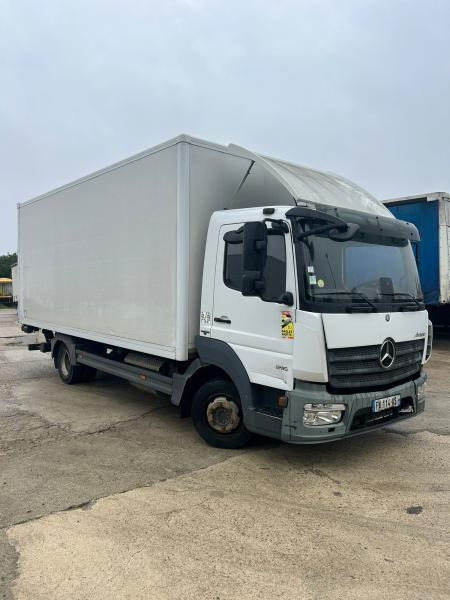 Mercedes Atego 816 - Camião furgão: foto 1 Mercedes Atego 816 - Camião furgão: foto 1