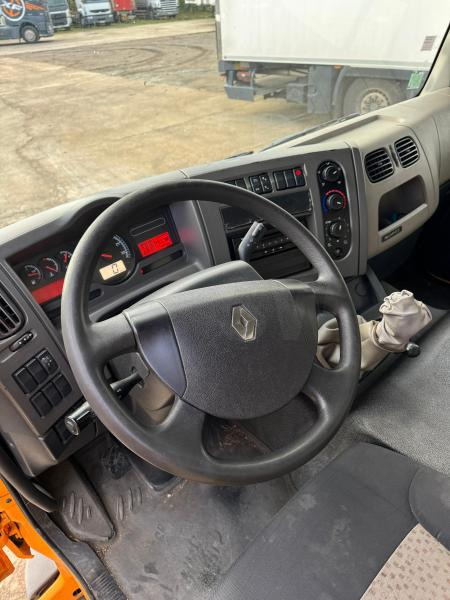 Renault Midlum 220 - Camião furgão: foto 5 Renault Midlum 220 - Camião furgão: foto 5