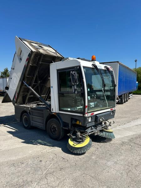 Schmidt Clingo 500 COMPACT 400 - Varredora urbana: foto 5 Schmidt Clingo 500 COMPACT 400 - Varredora urbana: foto 5