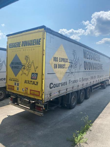 Semi-reboque de lona Schmitz Cargobull: foto 1