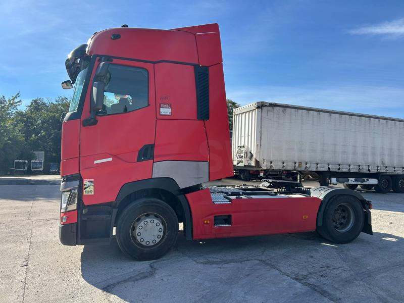 Renault T-Series 480 - Tractor: foto 2 Renault T-Series 480 - Tractor: foto 2