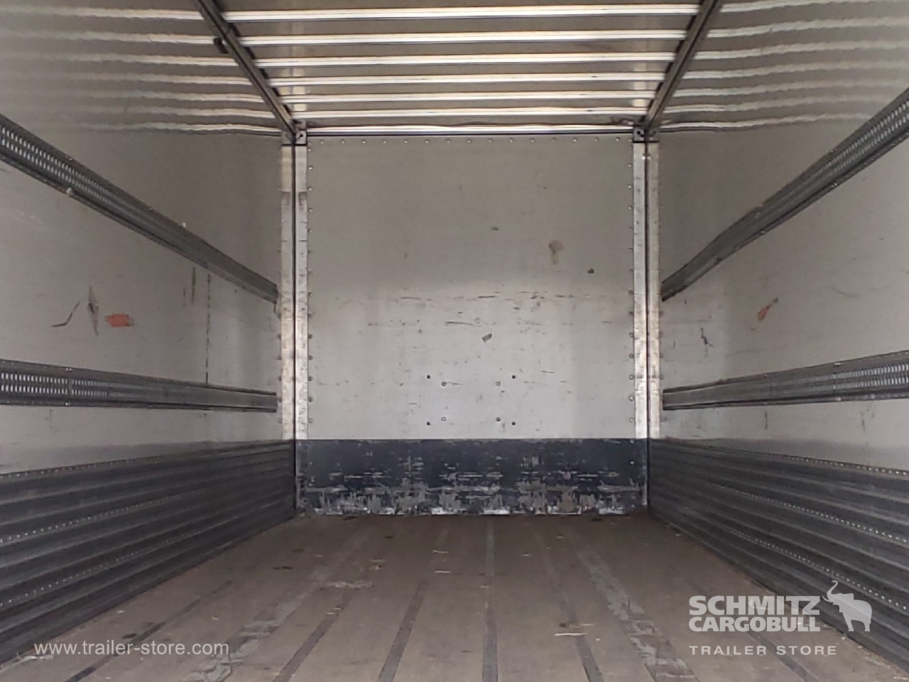 FRUEHAUF Dryfreight Standard Roller shutter door - Semi-reboque furgão: foto 3 FRUEHAUF Dryfreight Standard Roller shutter door - Semi-reboque furgão: foto 3