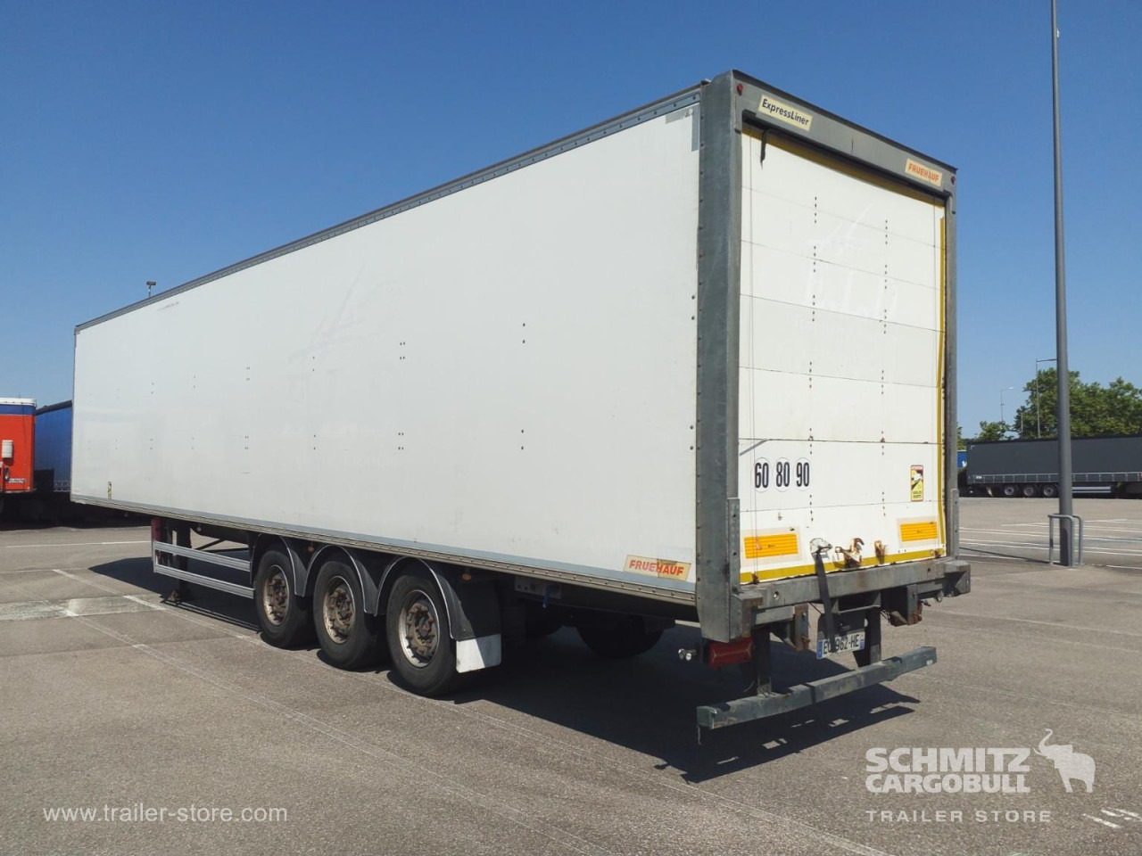 FRUEHAUF Dryfreight Standard Roller shutter door - Semi-reboque furgão: foto 5 FRUEHAUF Dryfreight Standard Roller shutter door - Semi-reboque furgão: foto 5