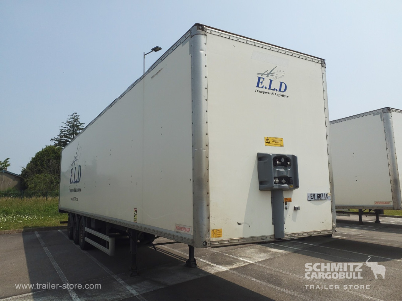 FRUEHAUF Dryfreight Standard Roller shutter door - Semi-reboque furgão: foto 1 FRUEHAUF Dryfreight Standard Roller shutter door - Semi-reboque furgão: foto 1
