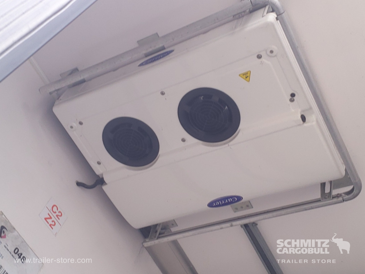 LAMBERET Reefer Multitemp Taillift - Semi-reboque isotérmico: foto 3 LAMBERET Reefer Multitemp Taillift - Semi-reboque isotérmico: foto 3
